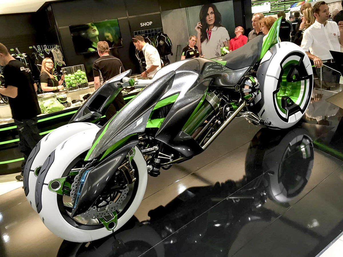 Kawasaki J Concept three-wheeled motorcycle is back? - BikesRepublic.com