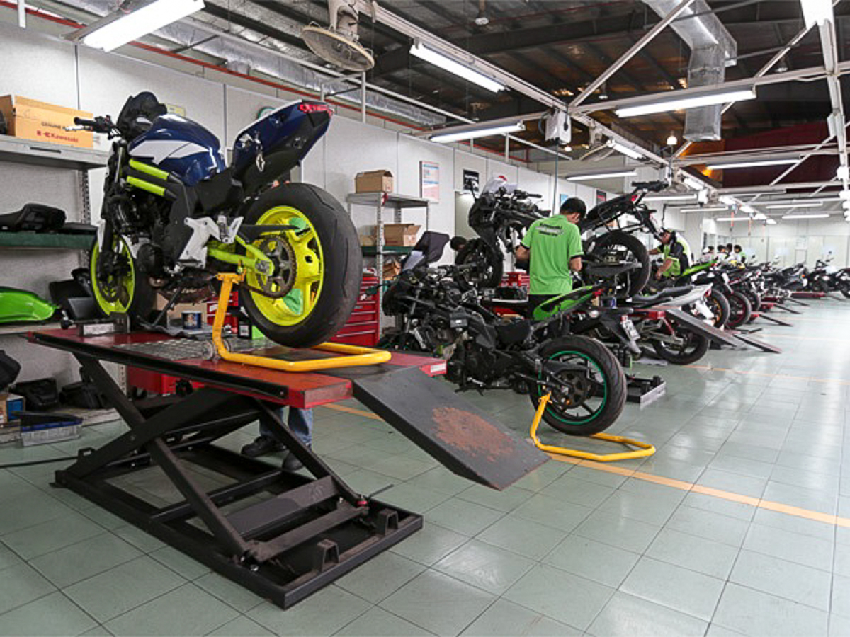Why you should service your Kawas at the Kawasaki Exclusive Service Centre (KESC) - Motorcycle Motorcycle reviews from Malaysia, and the world - BikesRepublic.com