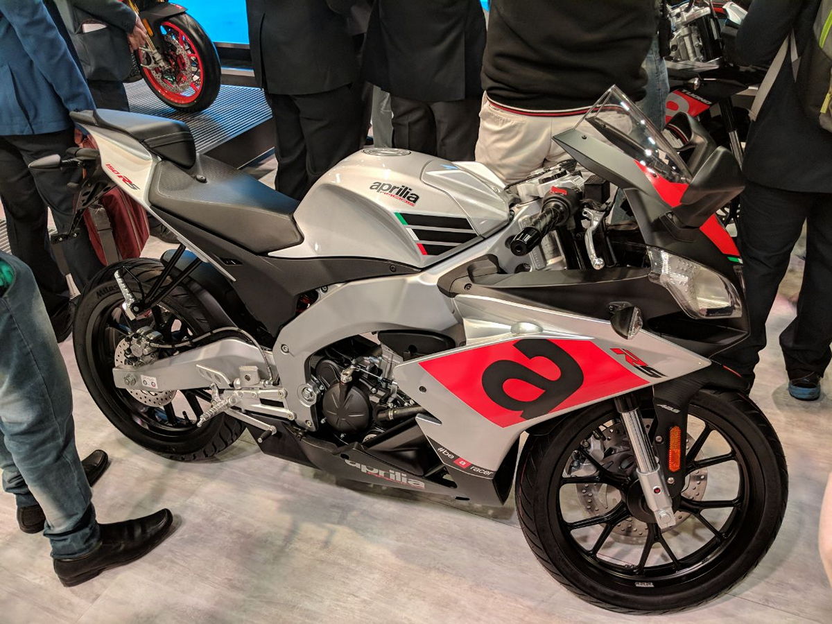 aprilia sr 150 price