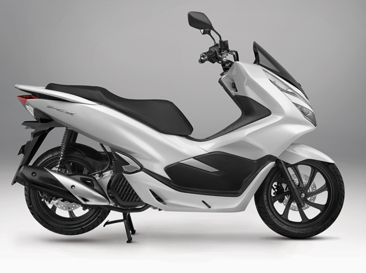 18 Honda Pcx150 Introduced In America Rm14 341 Bikesrepublic