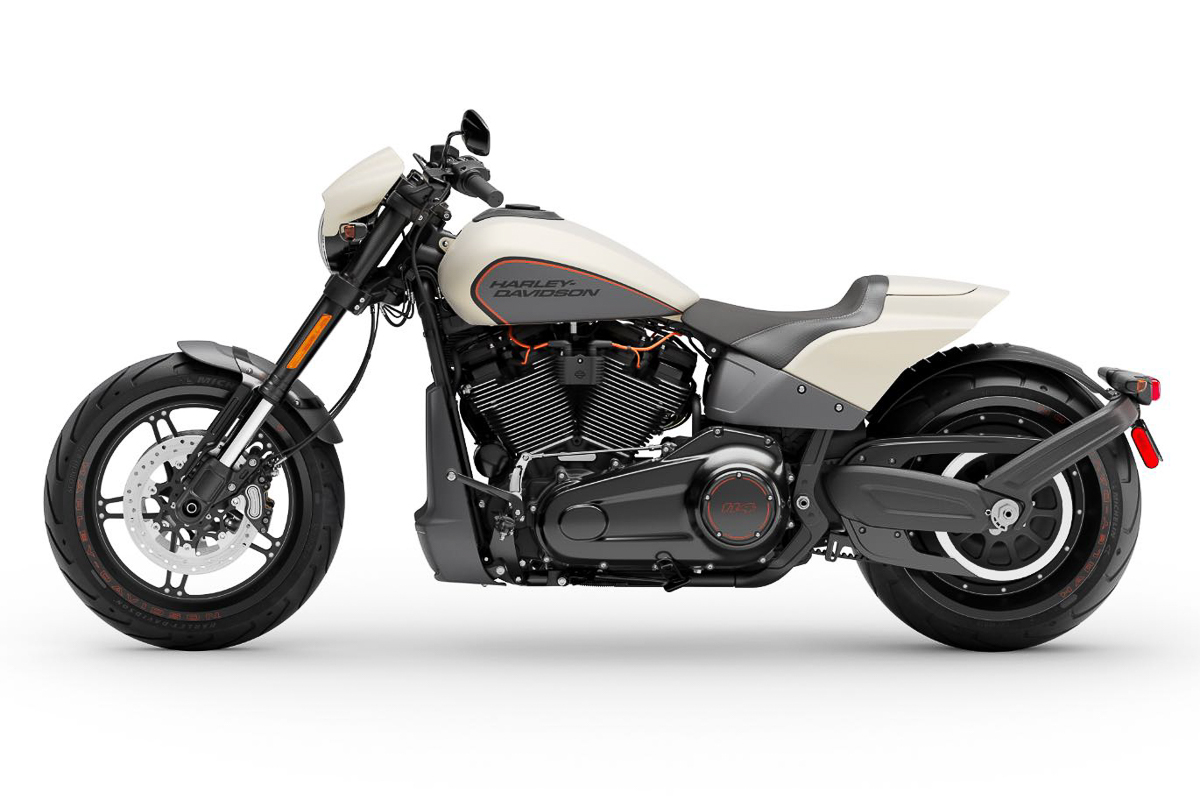  2019  Harley  Davidson  FXDR 114 power cruiser unveiled 