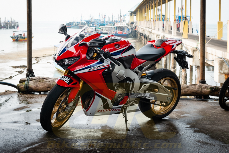 19 Honda Cbr1000rr Fireblade Sp Test Review Superbike Re Defined Bikesrepublic