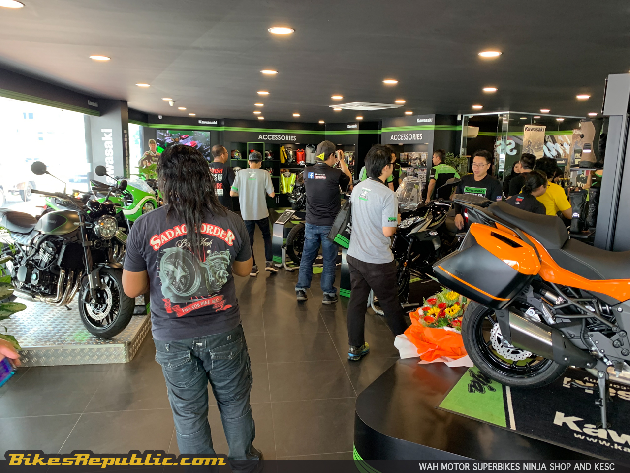 Wah Superbikes Kawasaki Ninja Shop-9 - Motorcycle news, Motorcycle reviews from Malaysia, Asia and the world -