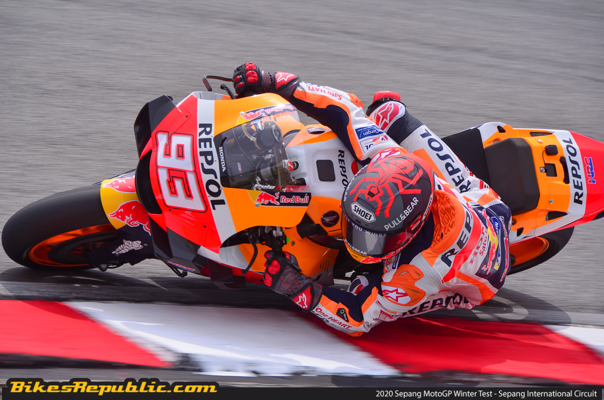 Moto - News, Test MotoGP Sepang: sotto la carena, rispuntano le alette!