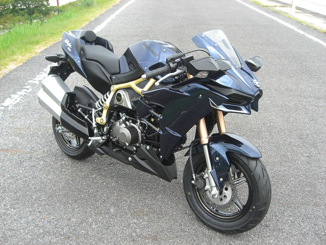 This Kawasaki Ninja H2 is actually a Z125 Pro BikesRepublic