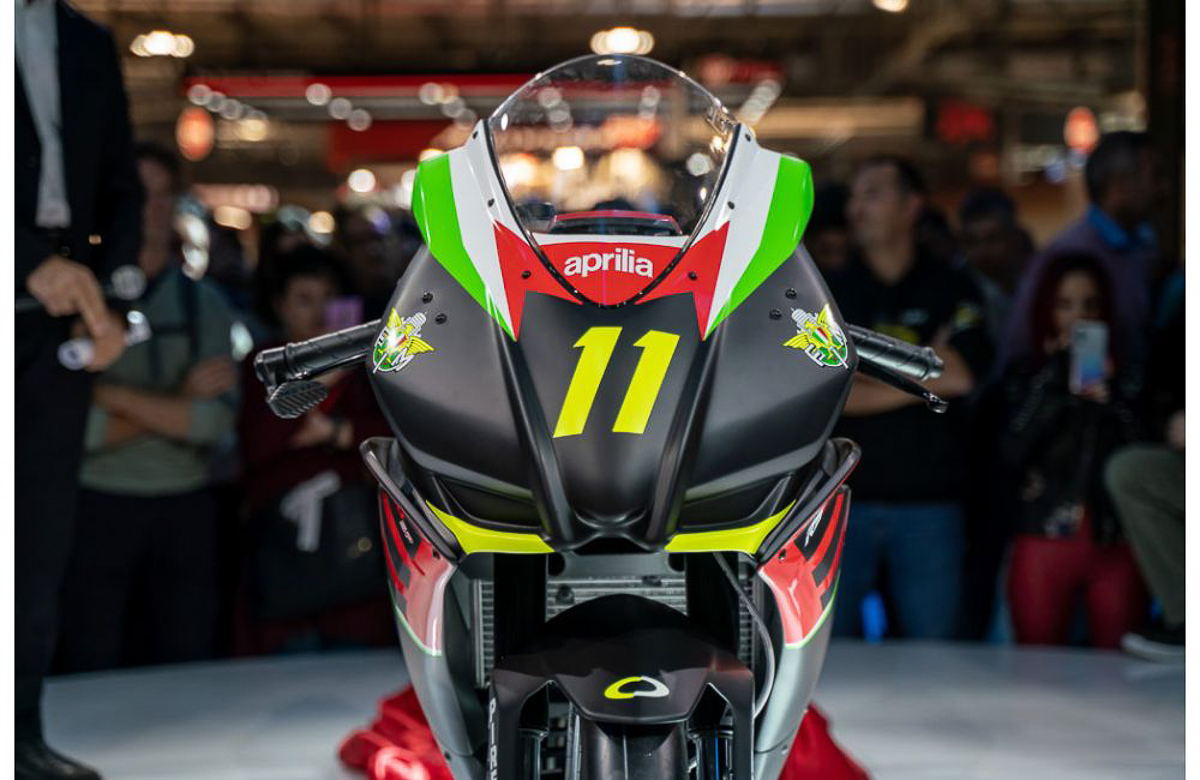 Aprilia 250cc outlet bike price