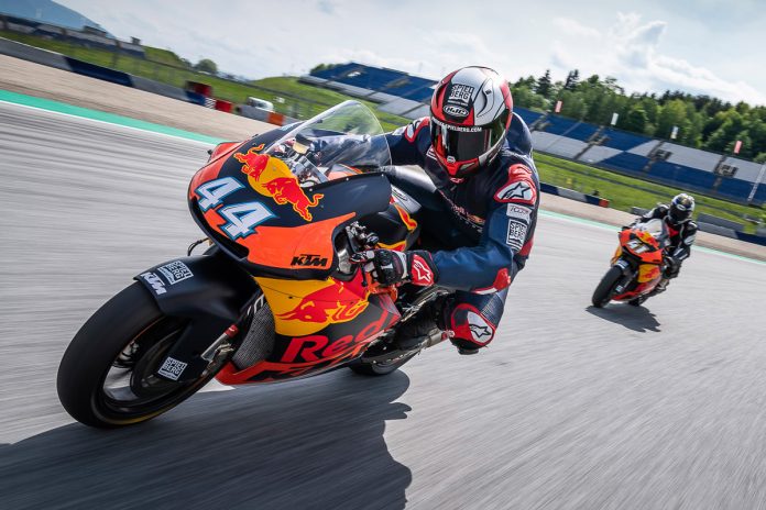 2018 KTM 1290 Super Duke GT spied? - BikesRepublic
