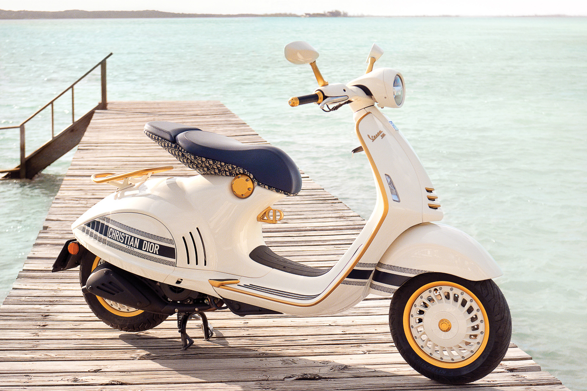 Vespa 946 Christian Dior – the ultimate symbol of two-wheel luxury