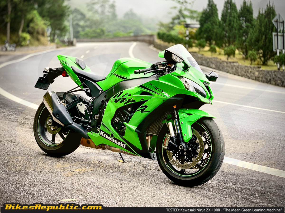 2019 Kawasaki Ninja ZX-10RR Test \u0026 Review – “The Mean Green Leaning Machine” - BikesRepublic
