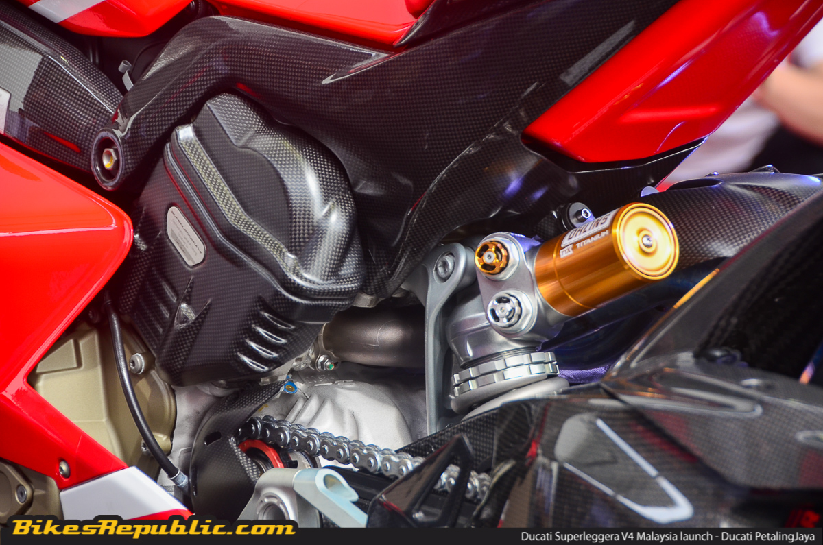 Superleggera v4 engine hotsell