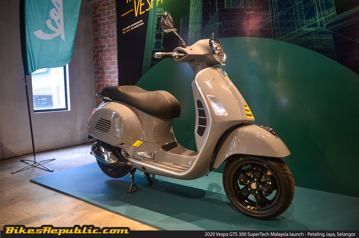 2020 Vespa GTS 300 Review