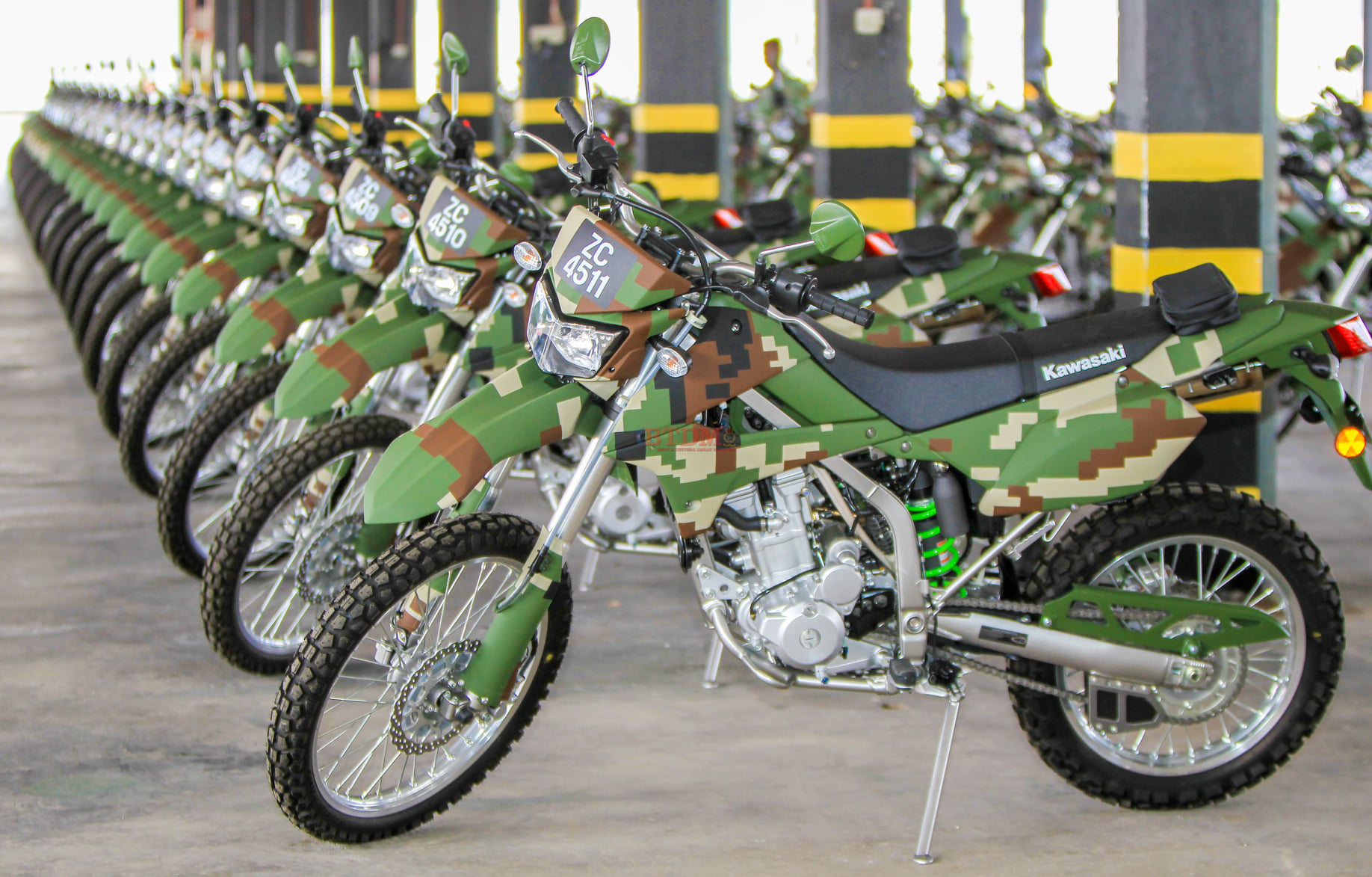 Malaysian Army Receives Units of Kawasaki 250