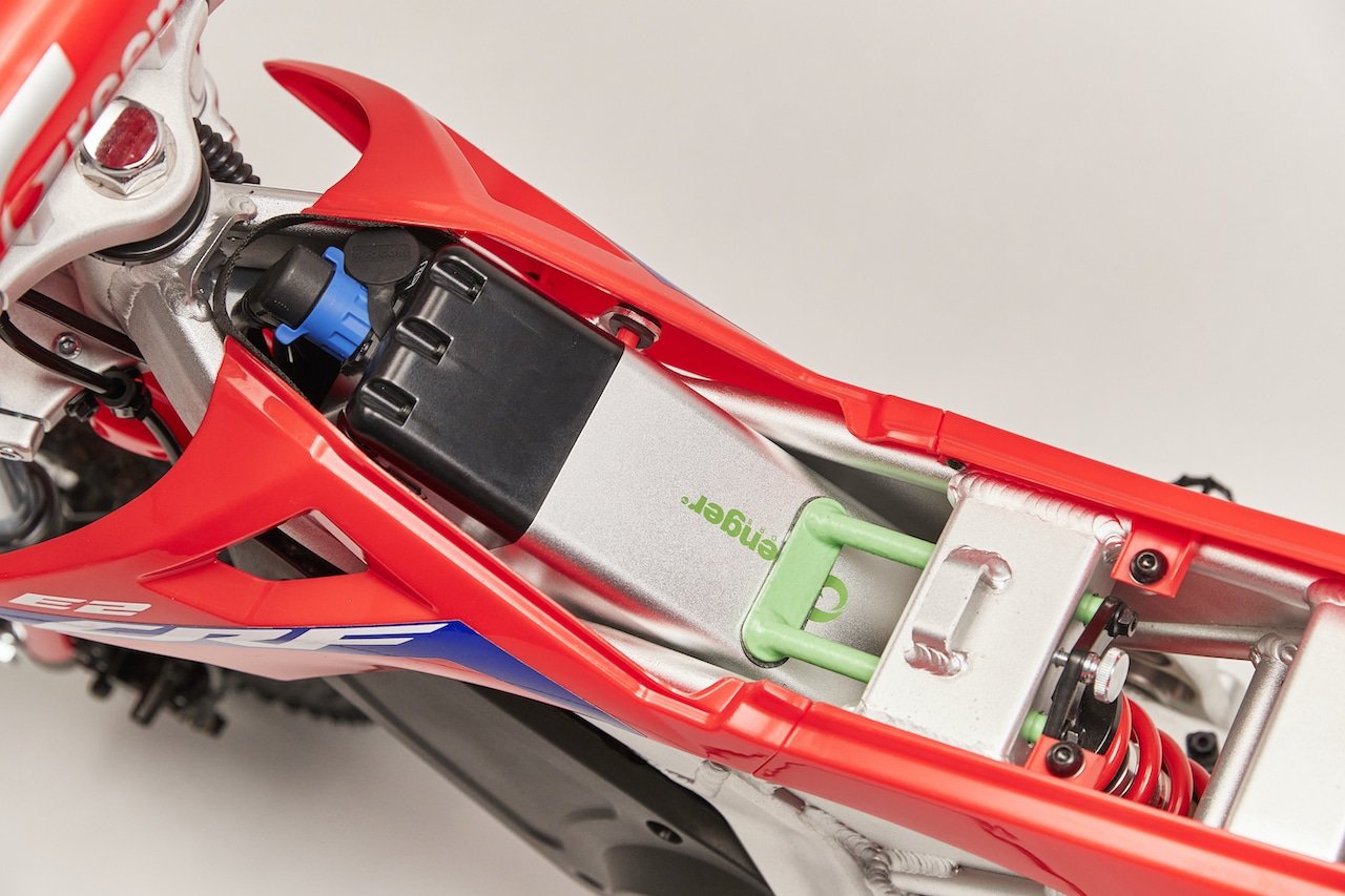 First Look - Honda CRF-E2 (50cc Equivalent Electric Mini