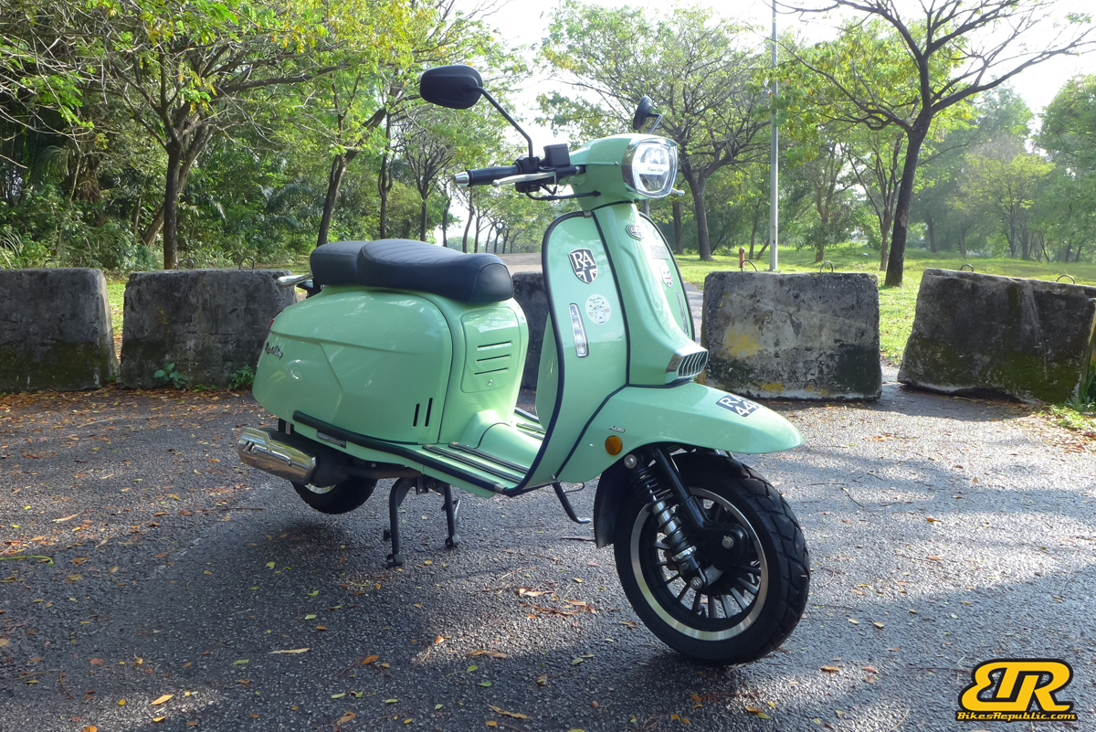 Patrocinar caminar Pino Review: Royal Alloy GP180 – A good modern retro scoot for you? - Motorcycle  news, Motorcycle reviews from Malaysia, Asia and the world -  BikesRepublic.com
