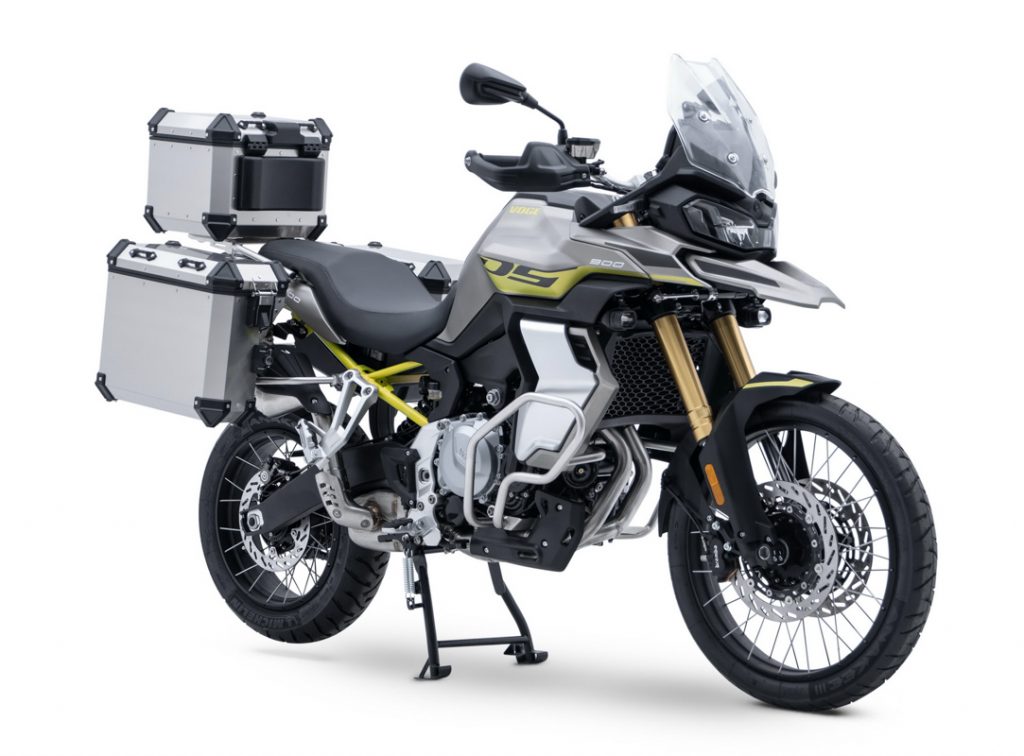 2023 Voge 900 DS Adventure Bike First Look - BikesRepublic.com