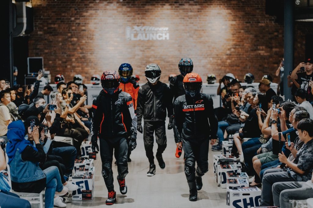 Shoei X Fifteen Launch 2910 191 Large